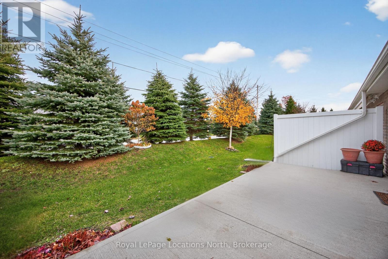 19 Chestnut Lane, Wasaga Beach, Ontario  L9Z 0G4 - Photo 5 - S12523074