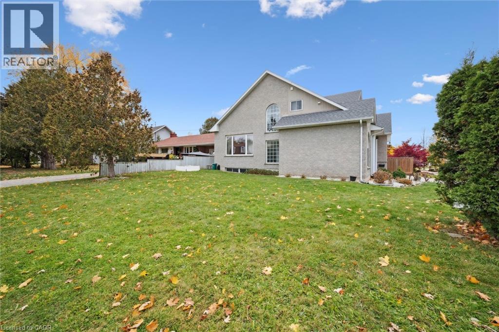 122 Grand River Boulevard, Kitchener, Ontario N2A 4E3 - Photo 39 - 40784987