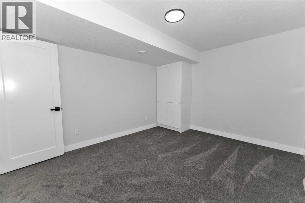 915 Pinecliff Drive Ne, Calgary, Alberta  T2Y 3Y3 - Photo 20 - A2267681