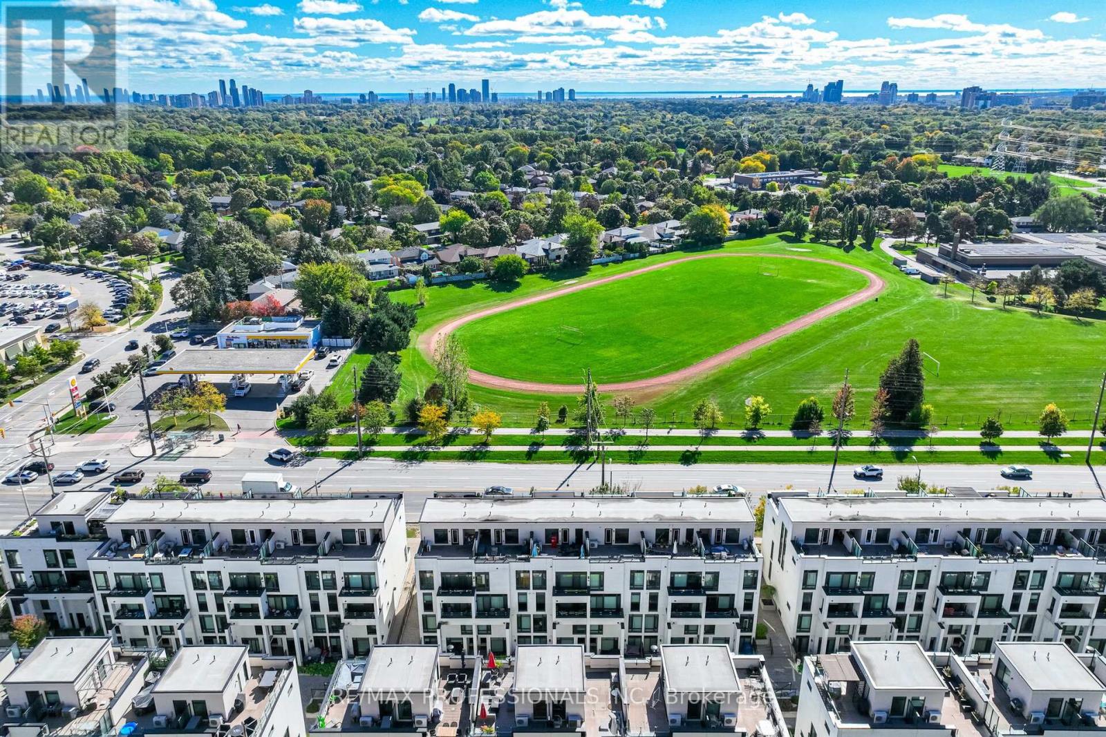 22 Pony Farm Drive, Toronto, Ontario  M9R 0B3 - Photo 42 - W12522728