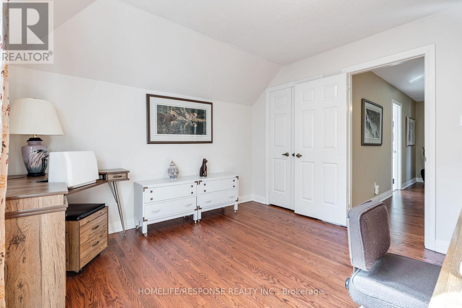 2543 King Forrest Drive, Mississauga, Ontario  L5K 2E5 - Photo 23 - W12522750