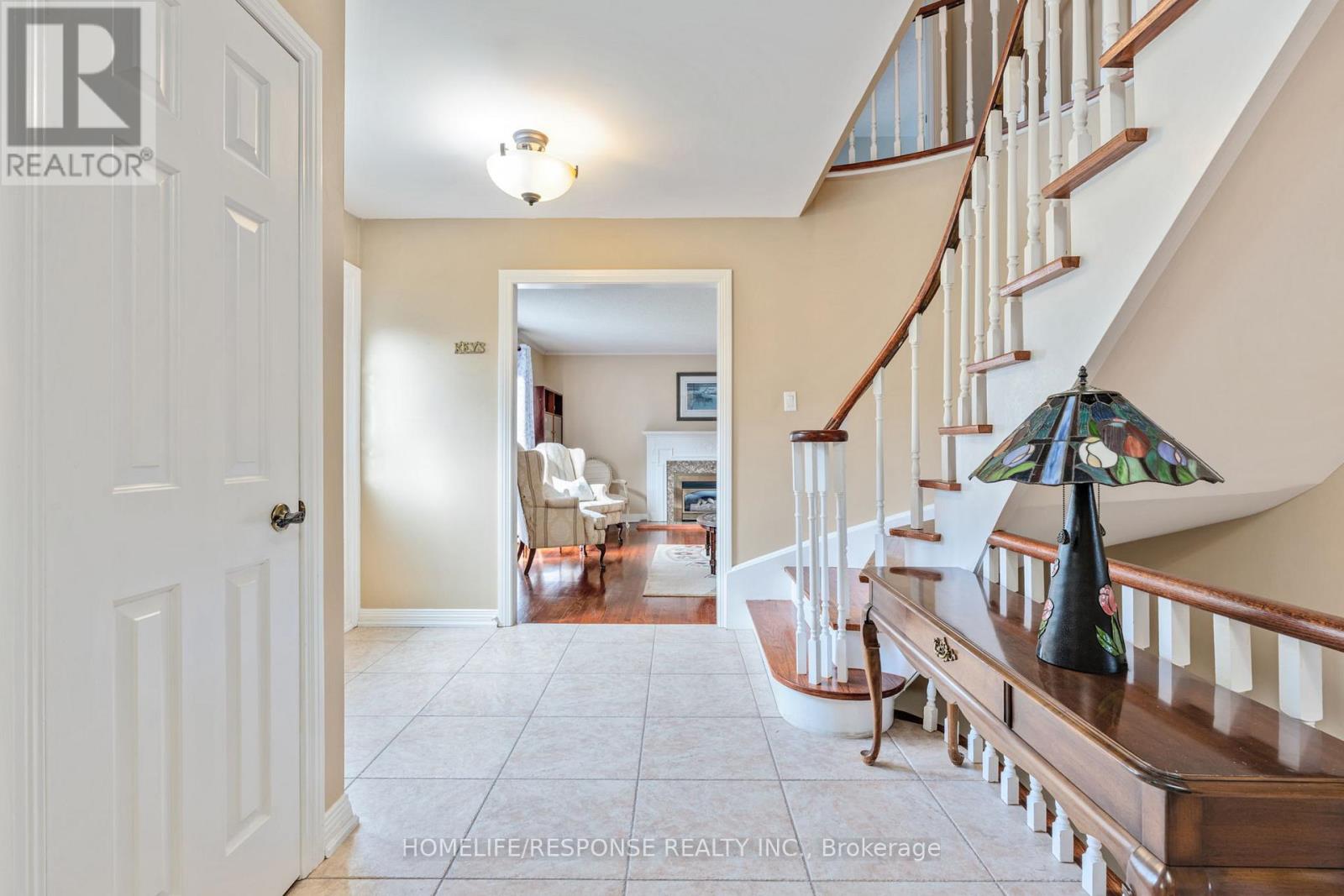 2543 King Forrest Drive, Mississauga, Ontario  L5K 2E5 - Photo 5 - W12522750