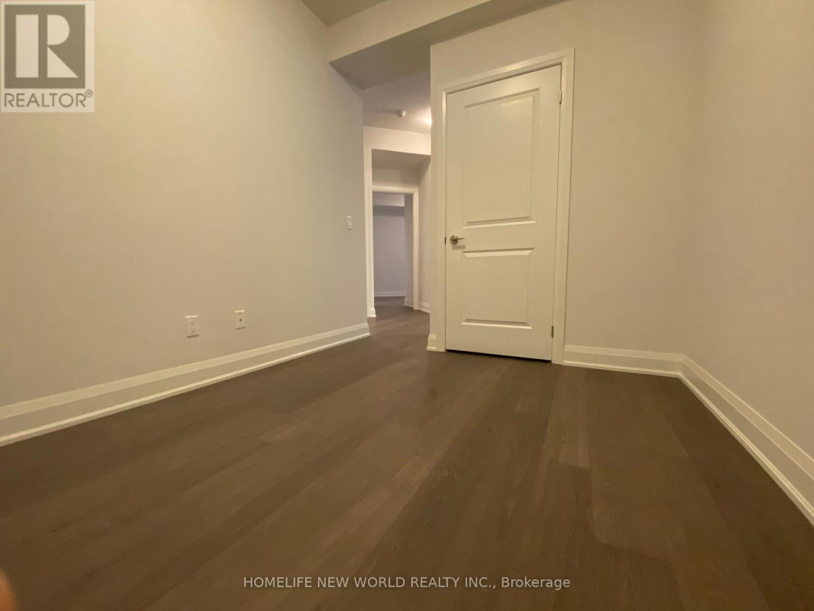 421 - 25 Fontenay Court, Toronto, Ontario  M9A 0C4 - Photo 4 - W12522766