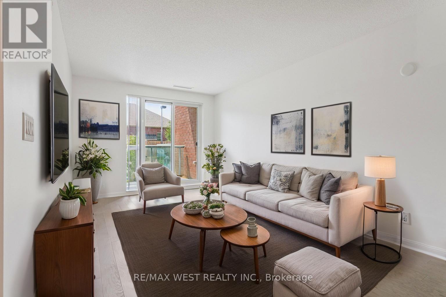 117 - 50 Via Rosedale, Brampton, Ontario  L6R 3Z7 - Photo 3 - W12522770