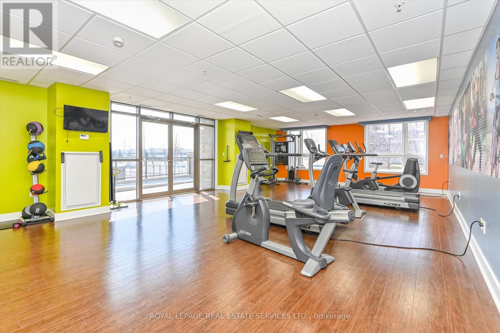 402 - 5020 Corporate Drive, Burlington, Ontario  L7L 0H7 - Photo 36 - W12522772