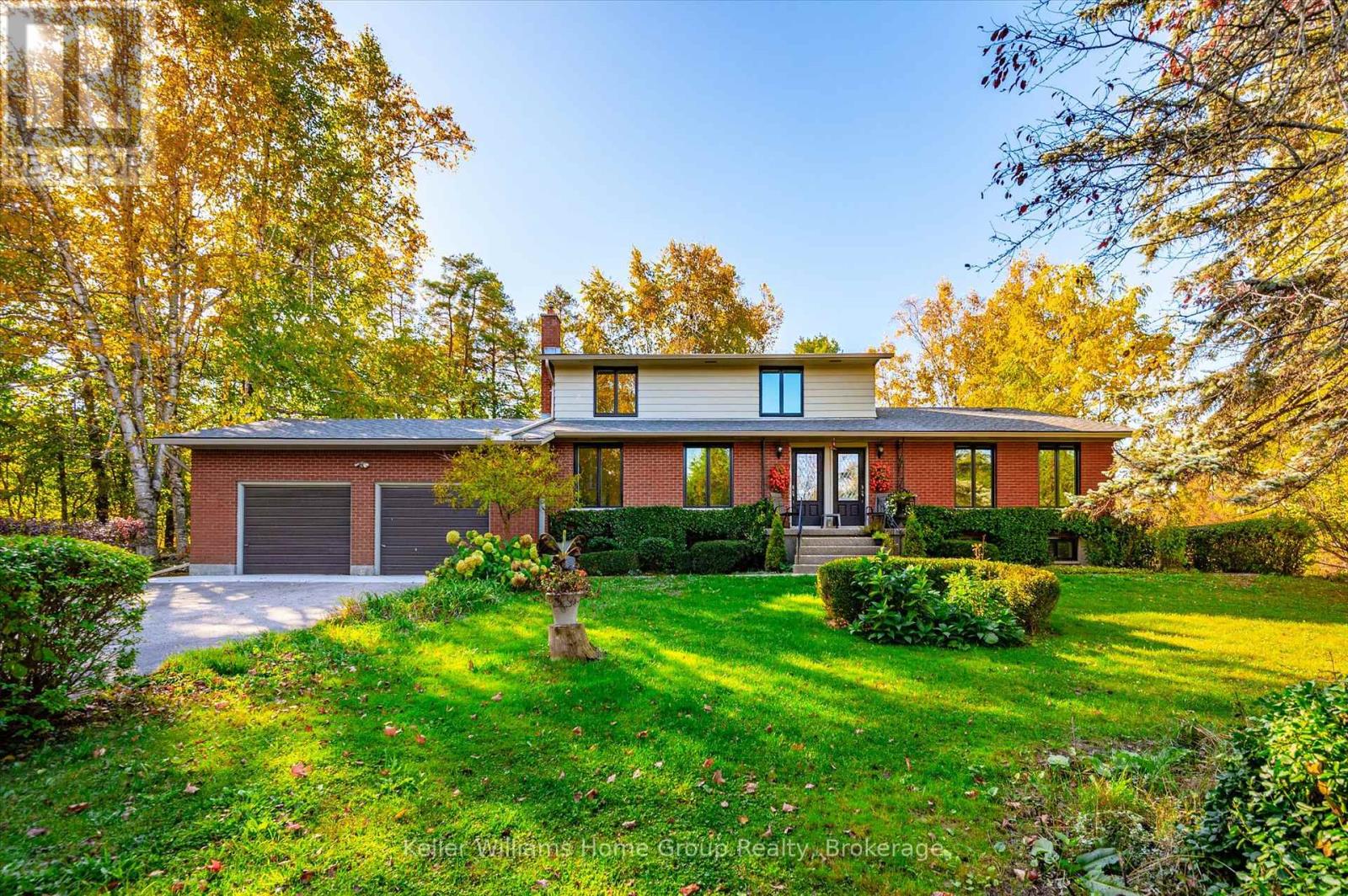 7828 Sixth Line E, Centre Wellington, Ontario N0B 1S0 - Photo 3 - X12522814