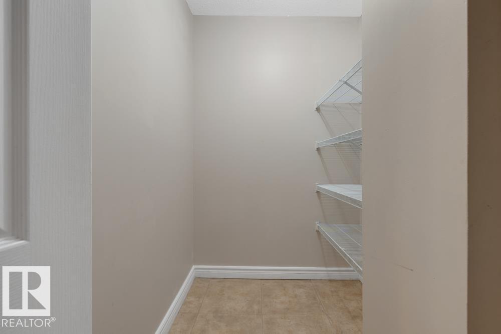 #704 10160 114 St Nw, Edmonton, Alberta  T5K 2L2 - Photo 9 - E4465111