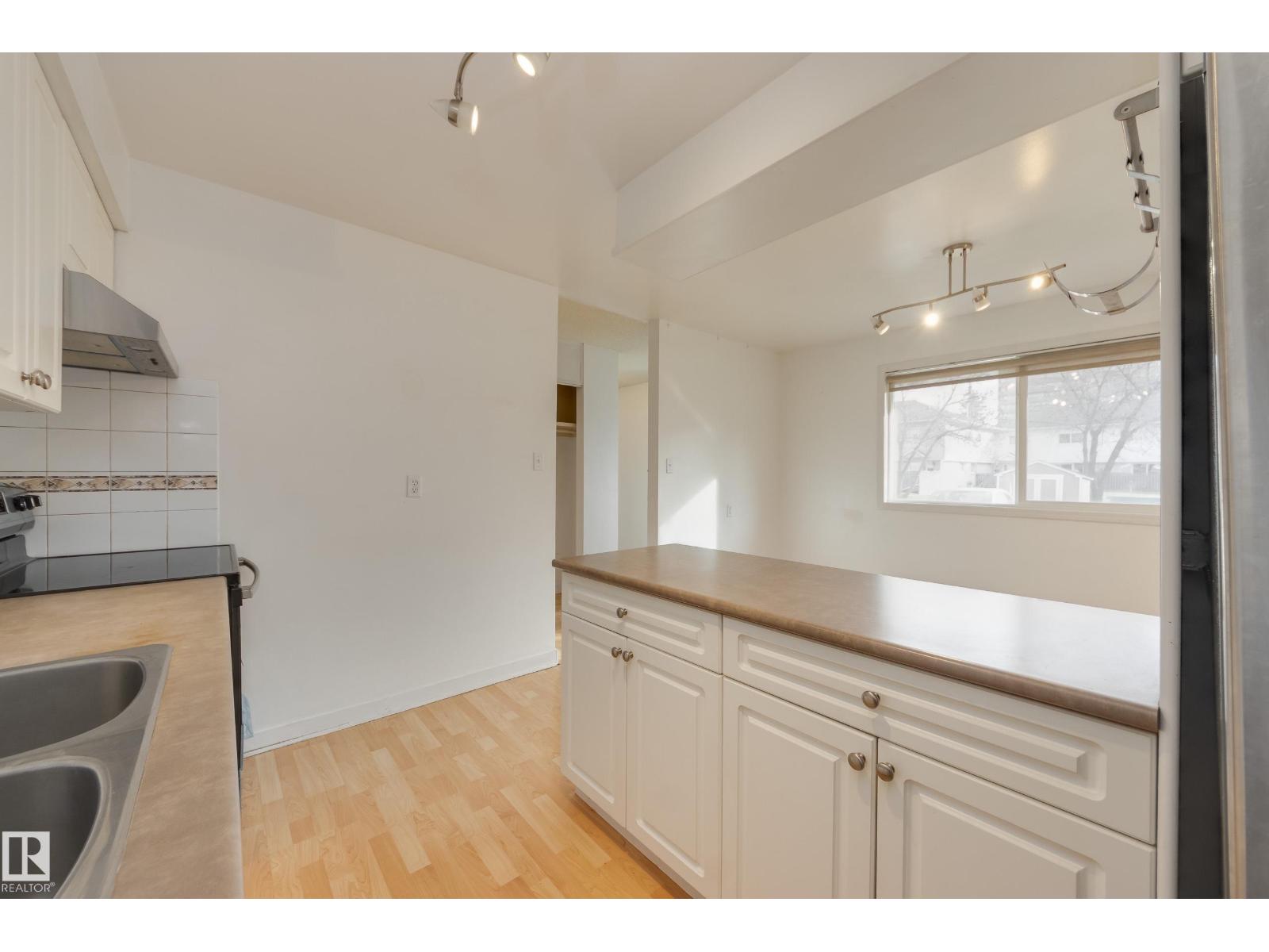 161 Royal Rd Nw, Edmonton, Alberta  T5J 2E7 - Photo 13 - E4465112