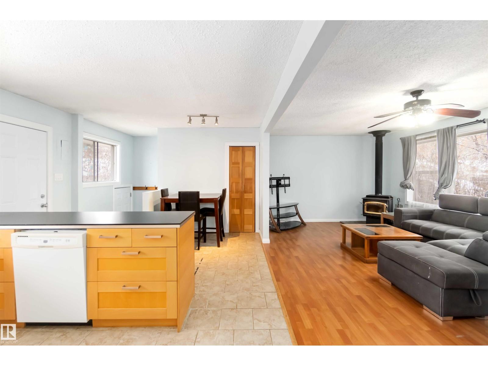 17 Ross, Fort Saskatchewan, Alberta  T8L 3M9 - Photo 16 - E4465113