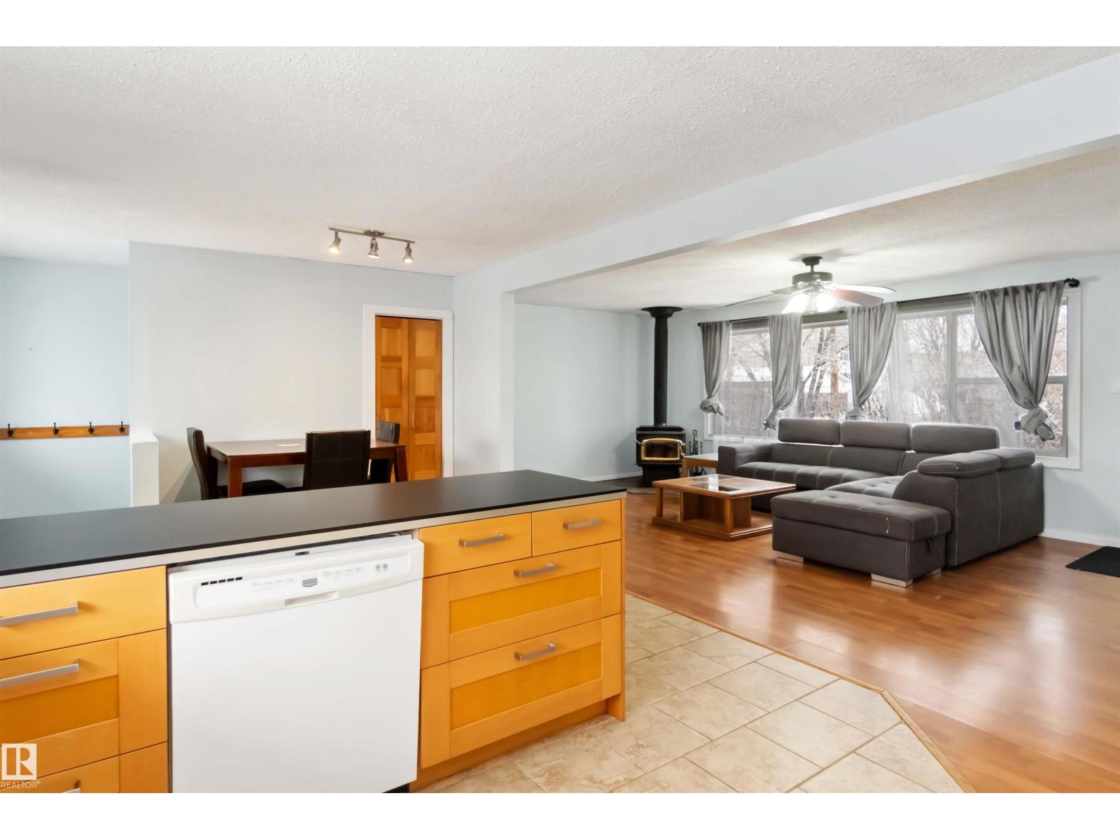 17 Ross, Fort Saskatchewan, Alberta  T8L 3M9 - Photo 17 - E4465113