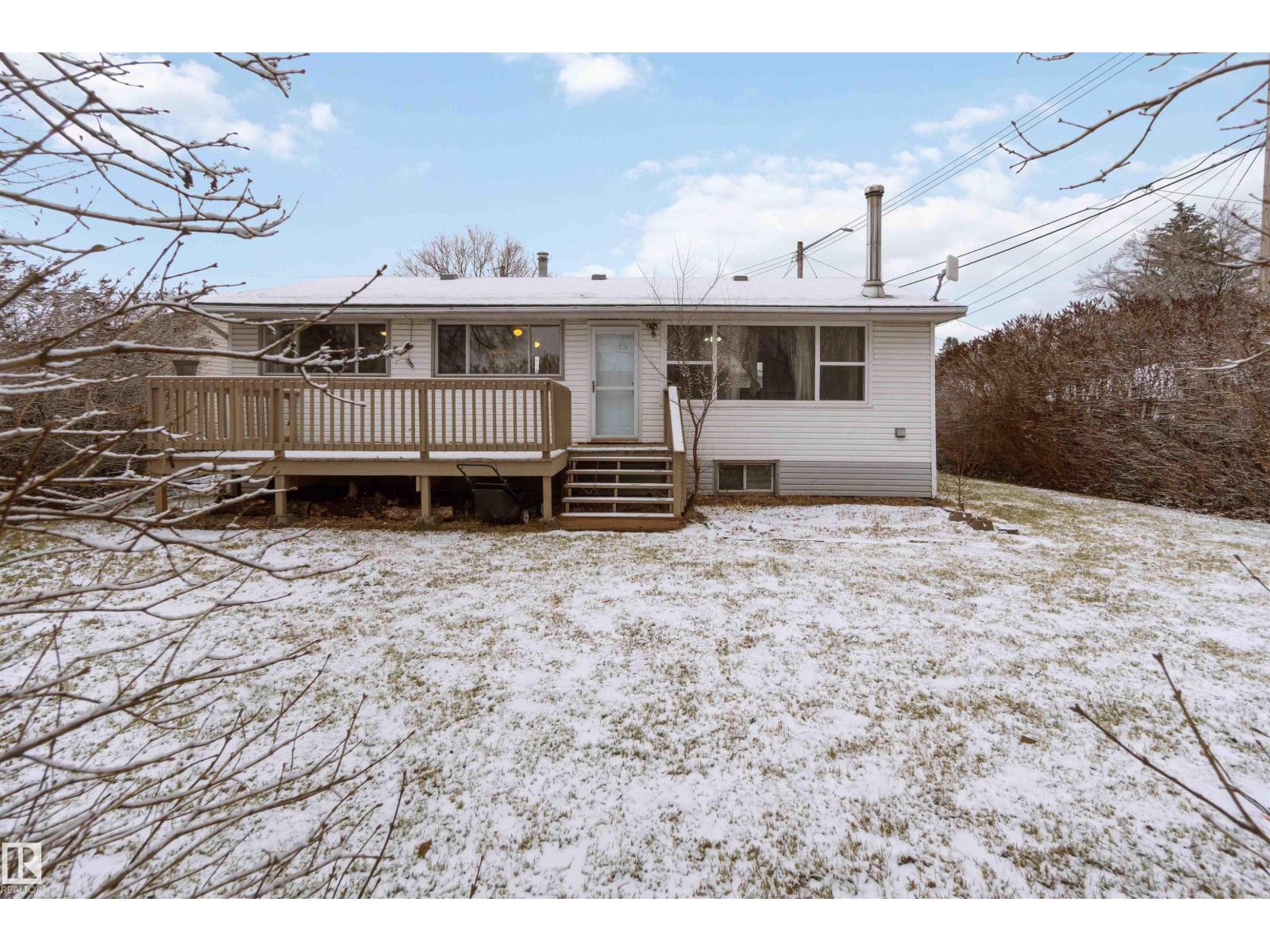 17 Ross, Fort Saskatchewan, Alberta  T8L 3M9 - Photo 2 - E4465113