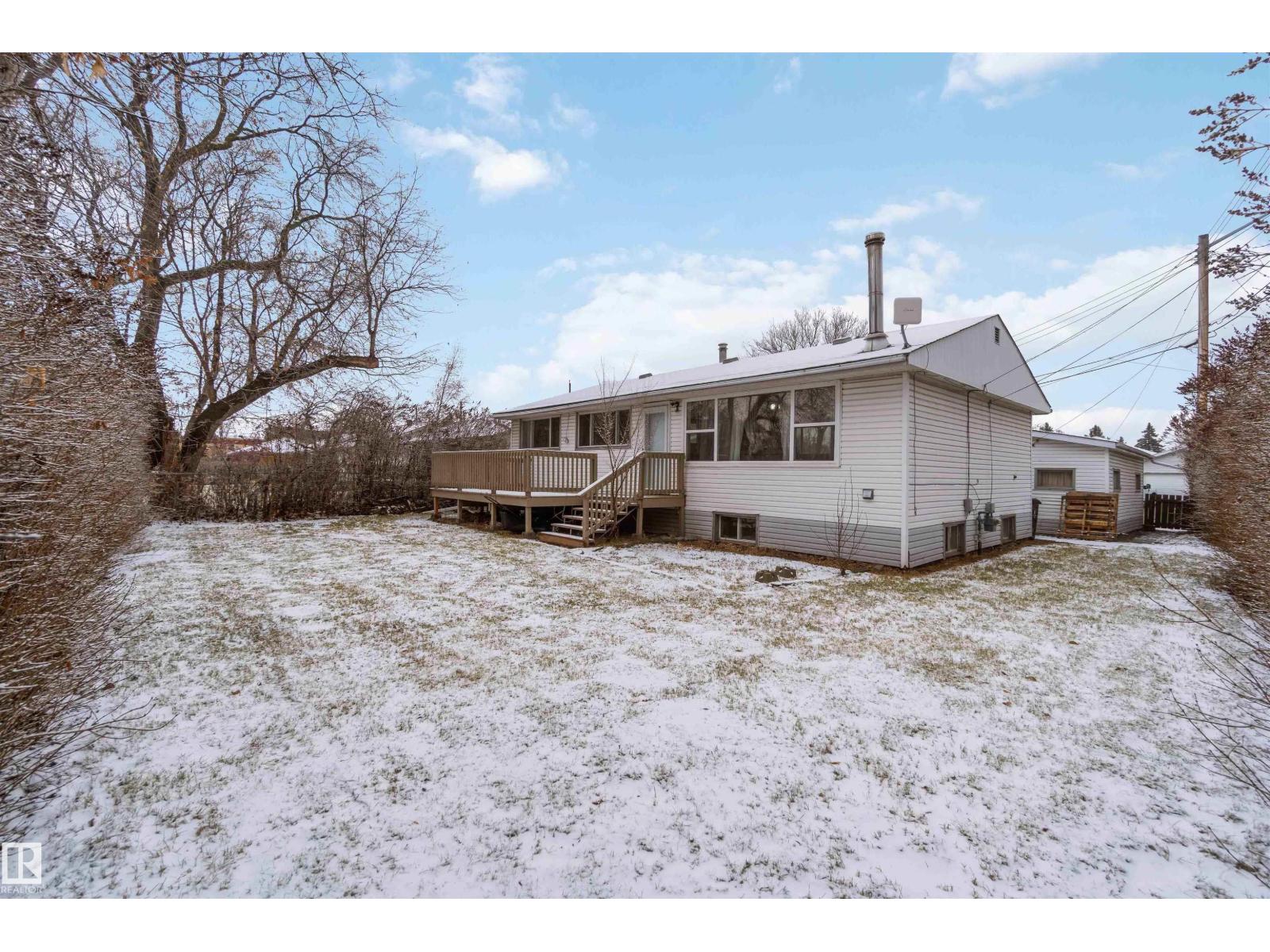 17 Ross, Fort Saskatchewan, Alberta  T8L 3M9 - Photo 5 - E4465113