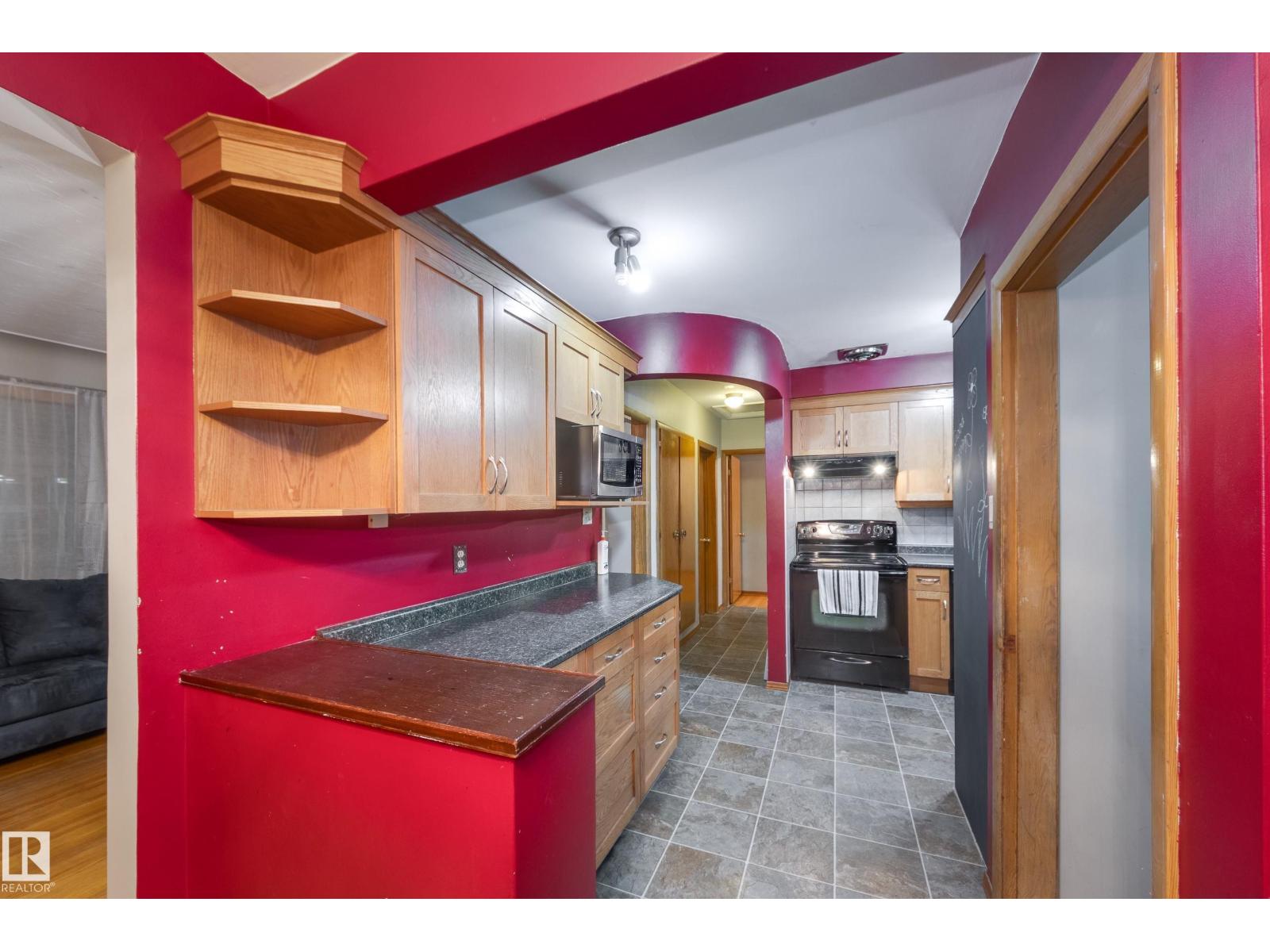 7315 83 St Nw, Edmonton, Alberta  T6C 2Y5 - Photo 10 - E4465114