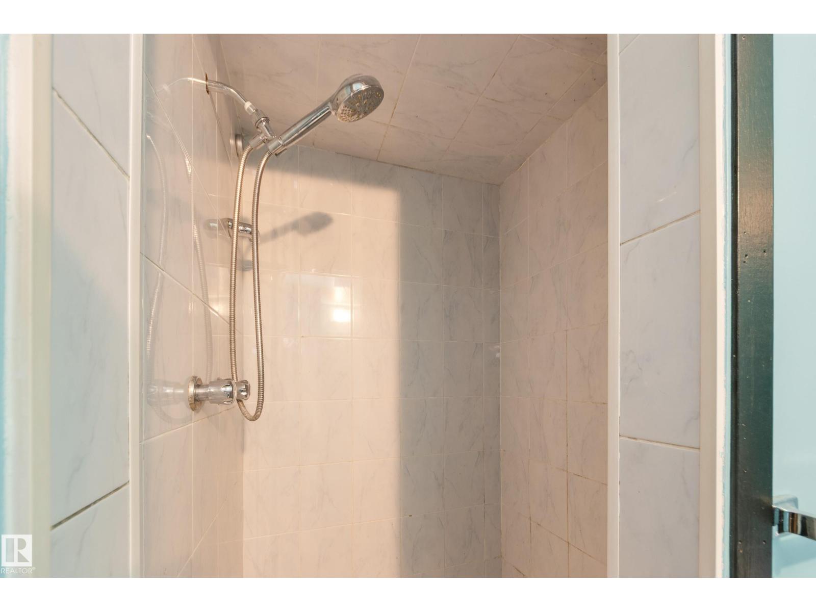 7315 83 St Nw, Edmonton, Alberta  T6C 2Y5 - Photo 29 - E4465114