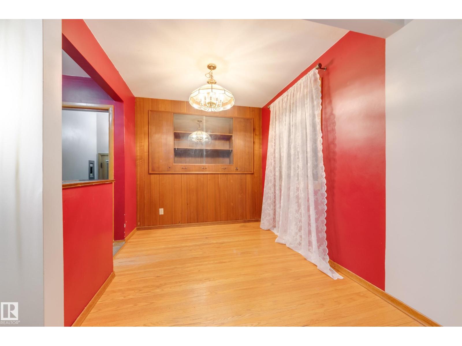 7315 83 St Nw, Edmonton, Alberta  T6C 2Y5 - Photo 8 - E4465114