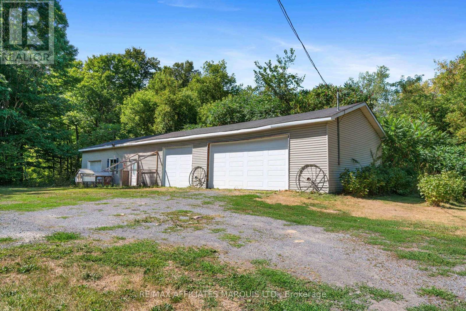 18723 County 18 Road, South Glengarry, Ontario  K0C 1S0 - Photo 37 - X12522998