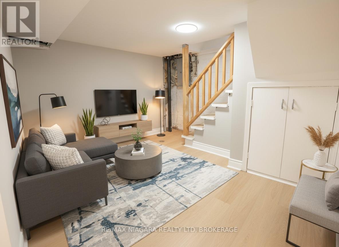 249 Russell Avenue, St. Catharines, Ontario  L2R 1X1 - Photo 27 - X12488382