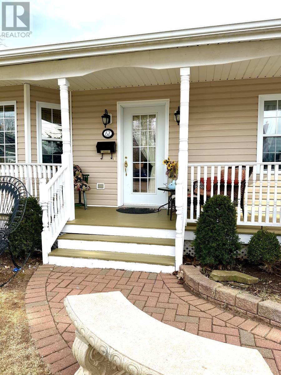 62 Mcgill Avenue, Brighton, Prince Edward Island  C1A 2J5 - Photo 2 - 202527527