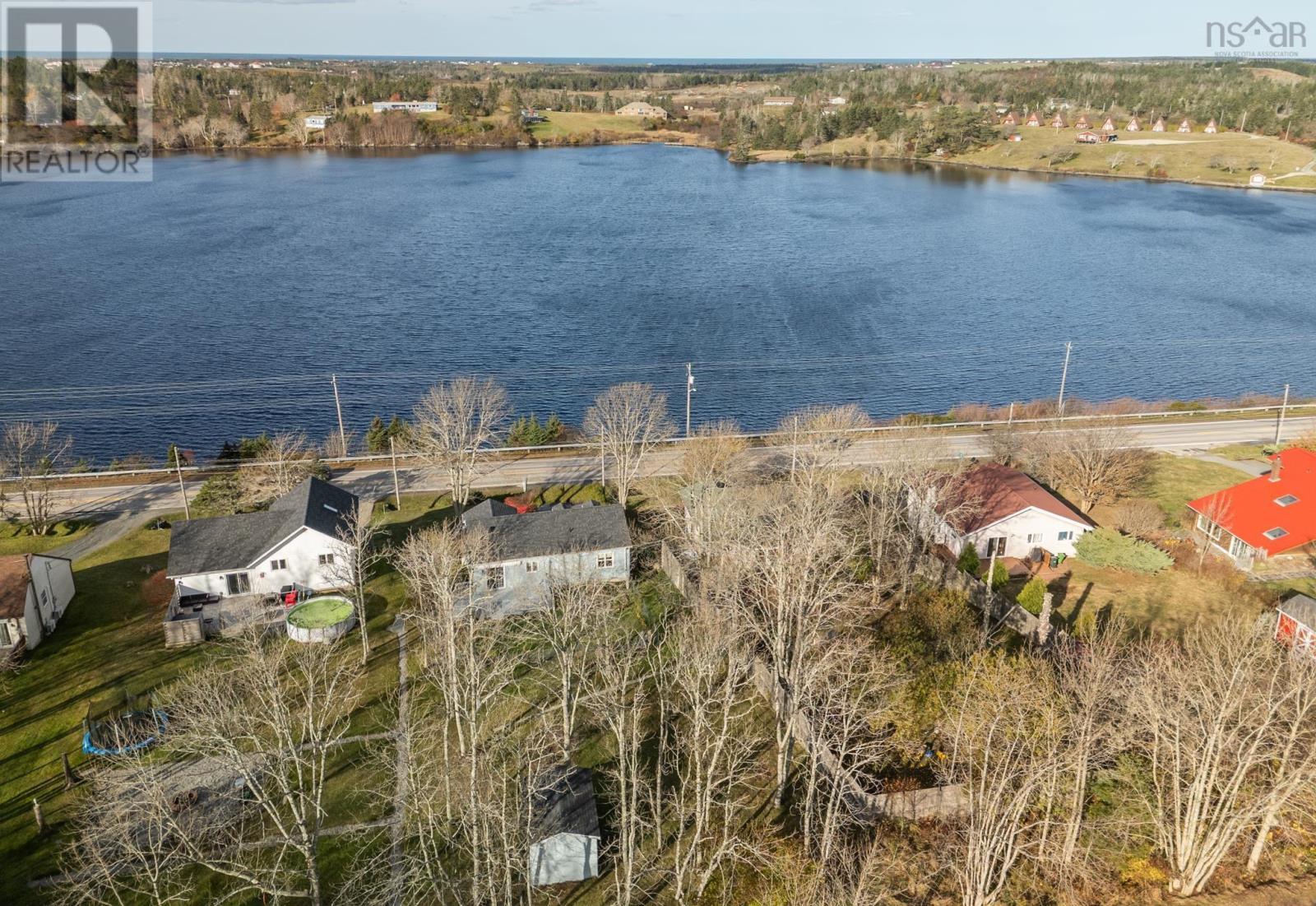 132 Highway 1, Dayton, Nova Scotia  B5A 5A1 - Photo 10 - 202527417