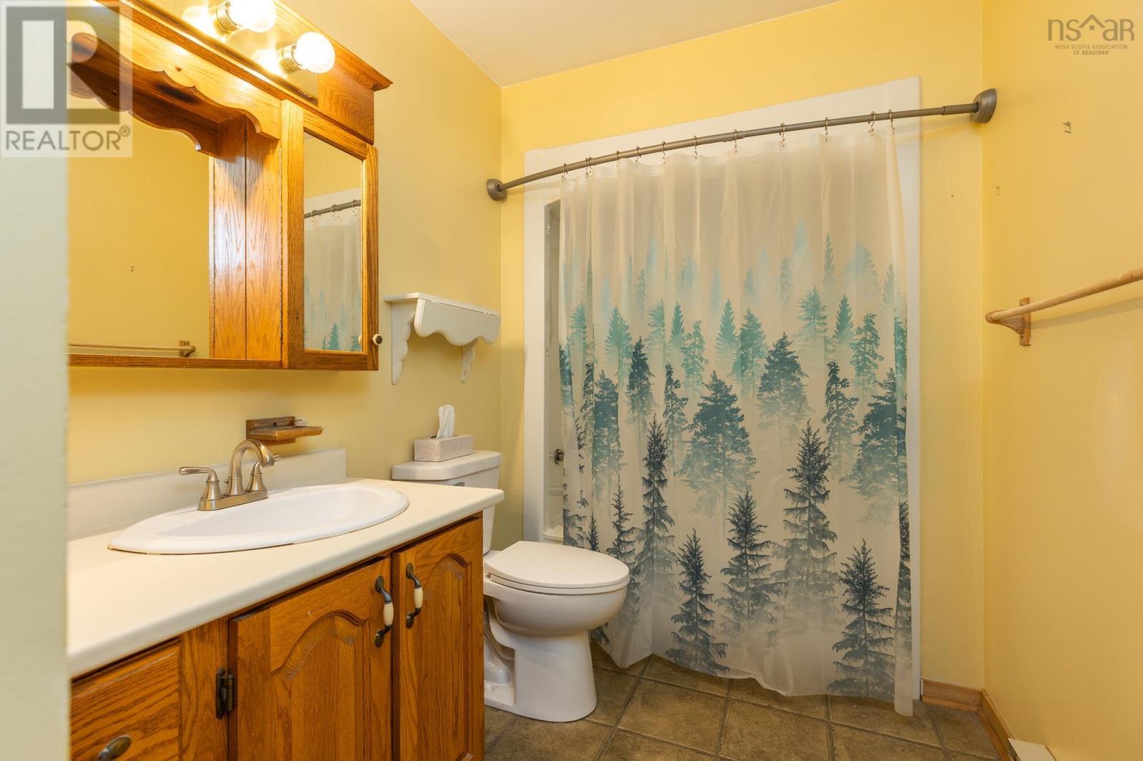 132 Highway 1, Dayton, Nova Scotia  B5A 5A1 - Photo 23 - 202527417