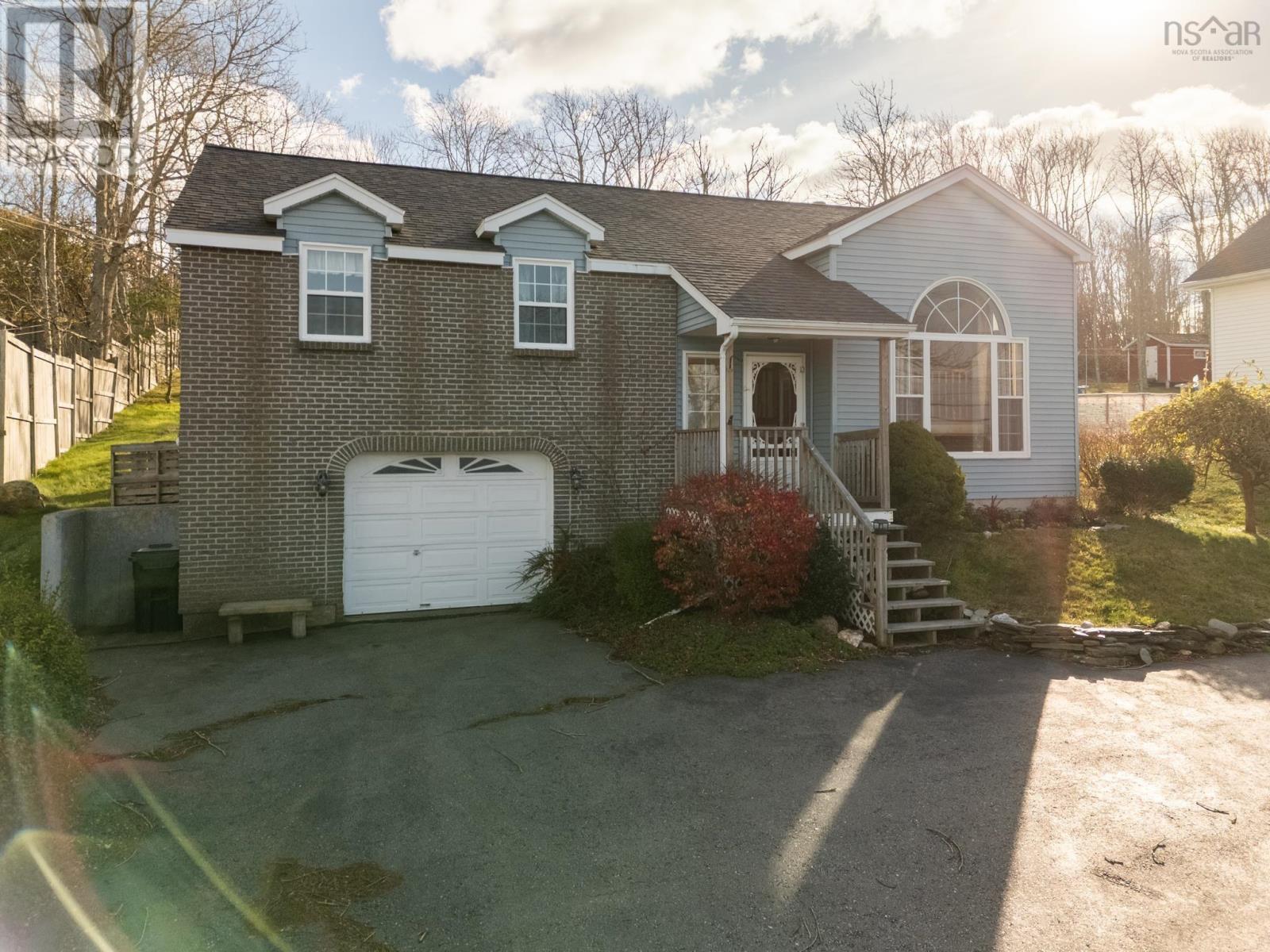 132 Highway 1, Dayton, Nova Scotia  B5A 5A1 - Photo 3 - 202527417