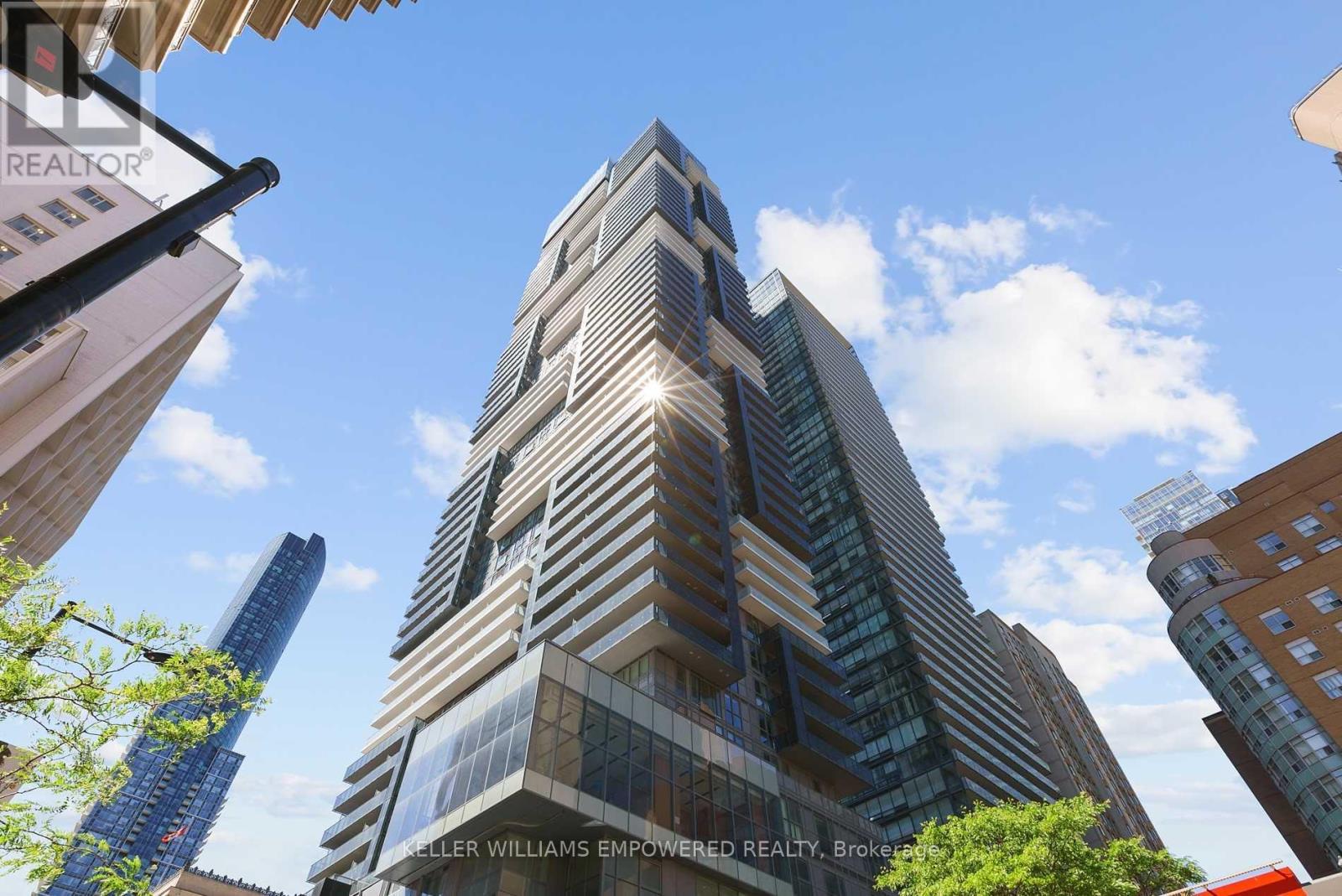 2109 - 7 GRENVILLE STREET, Toronto, Ontario