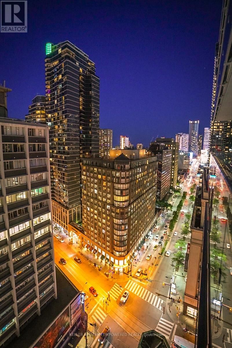 2109 - 7 Grenville Street, Toronto, Ontario  M4Y 0E9 - Photo 14 - C12522864
