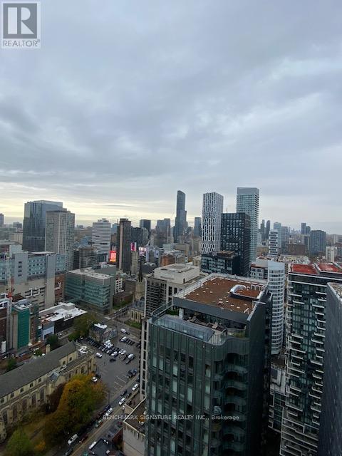 3915 - 88 Queen Street E, Toronto, Ontario  M5C 0B6 - Photo 11 - C12522866