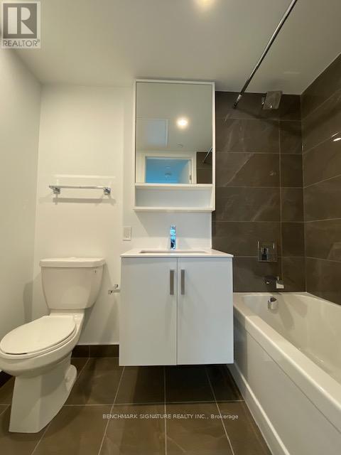 3915 - 88 Queen Street E, Toronto, Ontario  M5C 0B6 - Photo 7 - C12522866