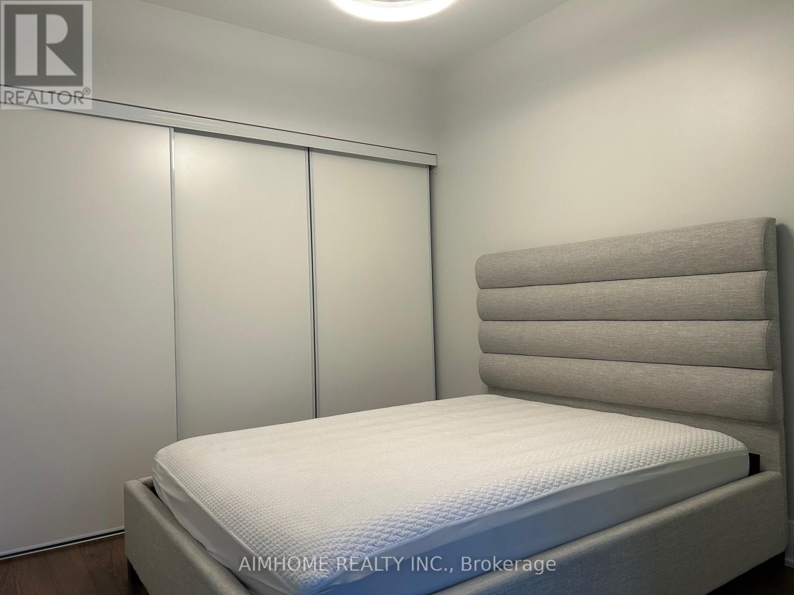 1603 - 300 Front Street W, Toronto, Ontario M5V 0E9 - Photo 9 - C12522870