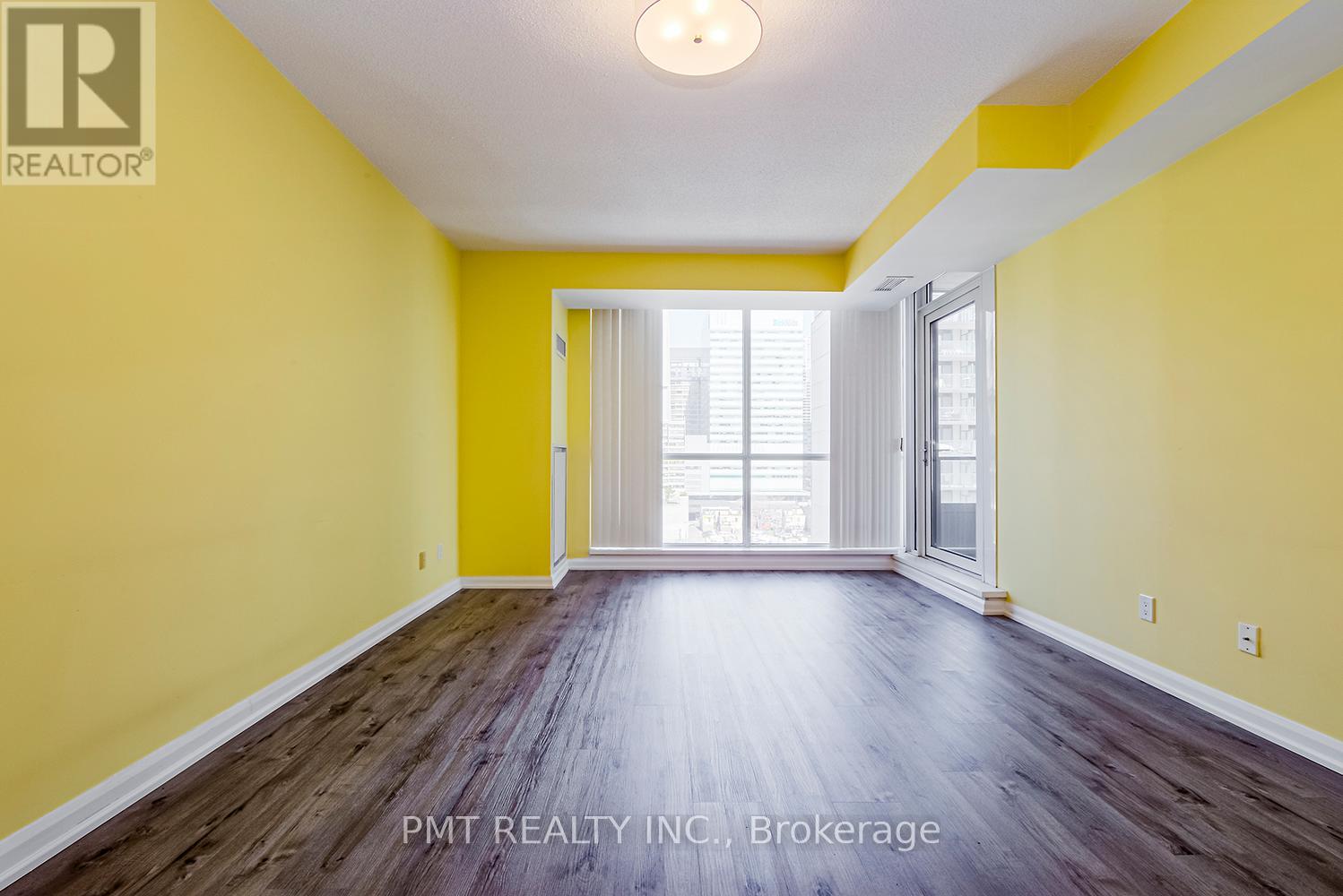 1705 - 111 Elizabeth Street, Toronto, Ontario  M5G 1P7 - Photo 14 - C12522956