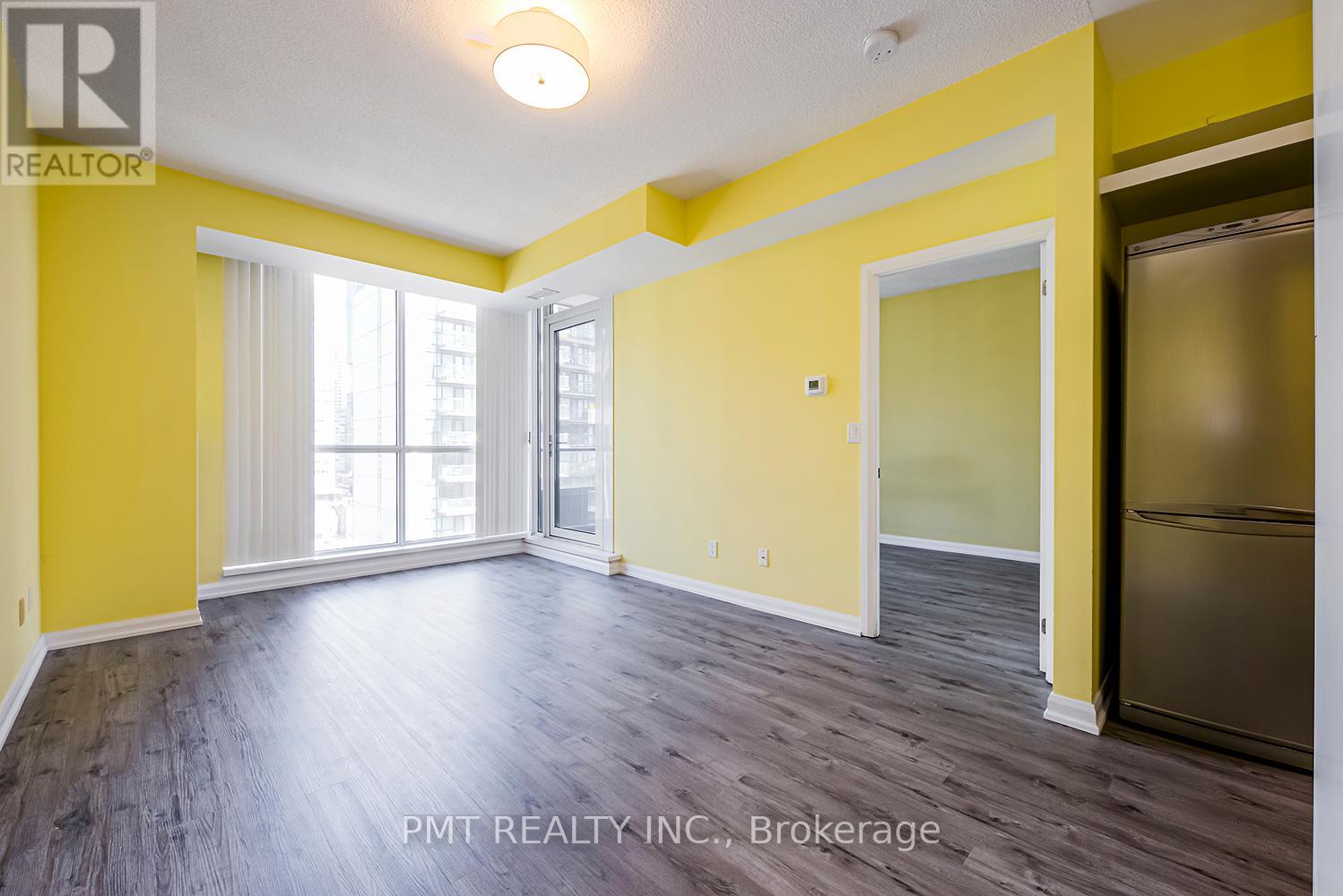 1705 - 111 Elizabeth Street, Toronto, Ontario  M5G 1P7 - Photo 15 - C12522956