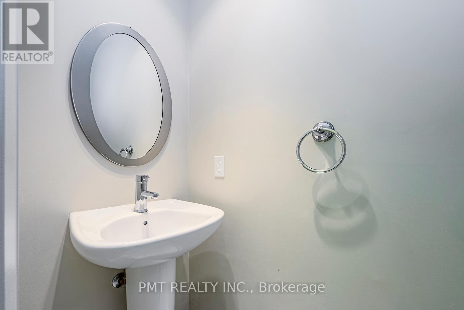 1705 - 111 Elizabeth Street, Toronto, Ontario  M5G 1P7 - Photo 22 - C12522956