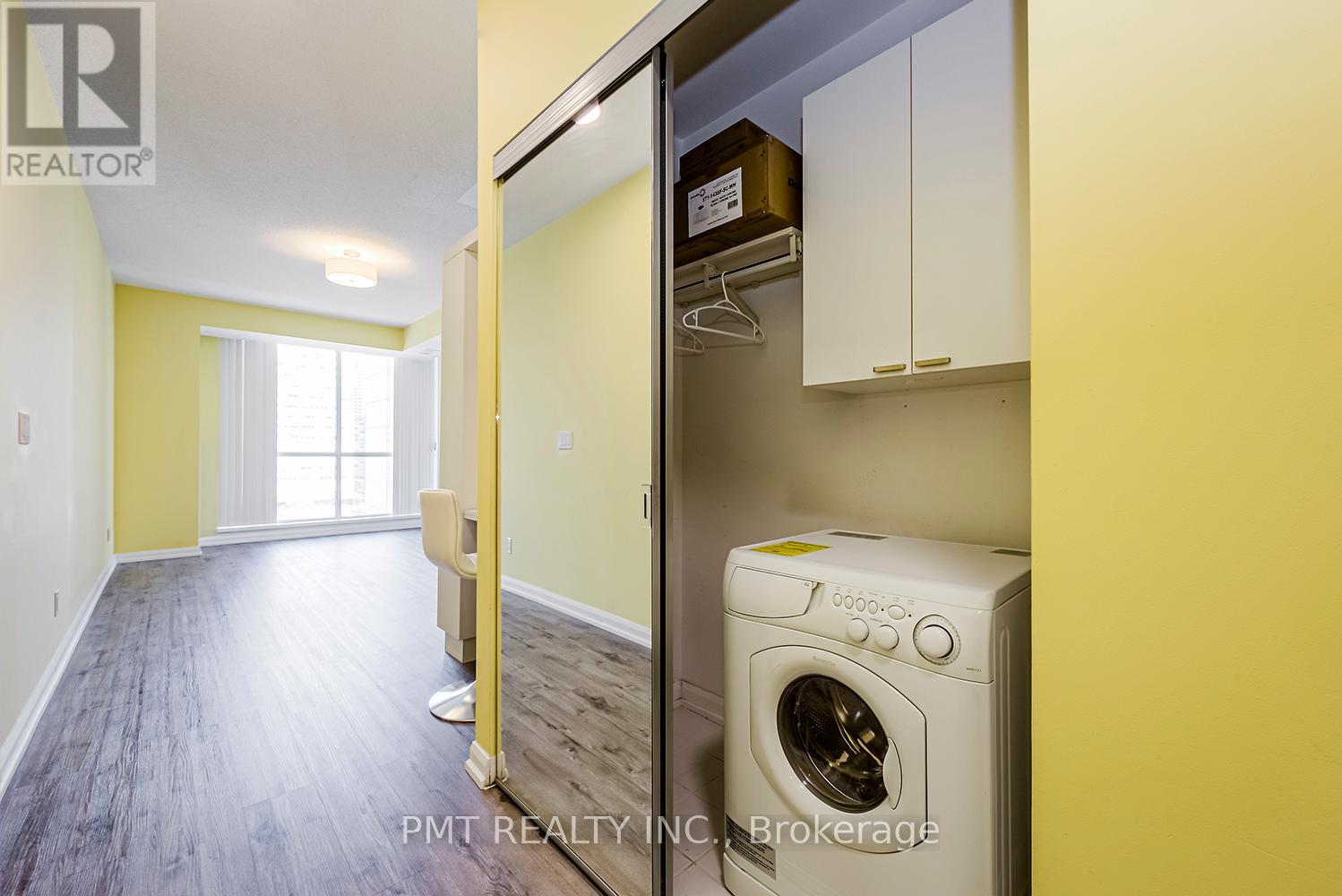 1705 - 111 Elizabeth Street, Toronto, Ontario  M5G 1P7 - Photo 23 - C12522956