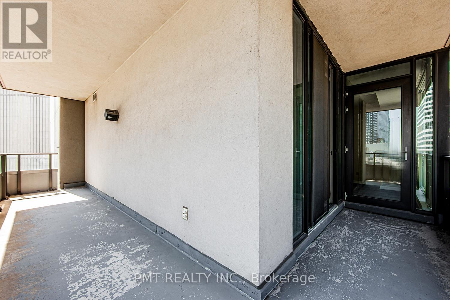 1705 - 111 Elizabeth Street, Toronto, Ontario  M5G 1P7 - Photo 27 - C12522956