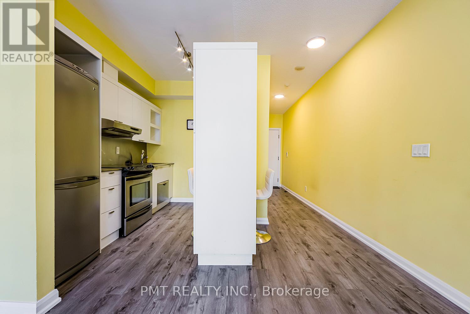 1705 - 111 Elizabeth Street, Toronto, Ontario  M5G 1P7 - Photo 8 - C12522956