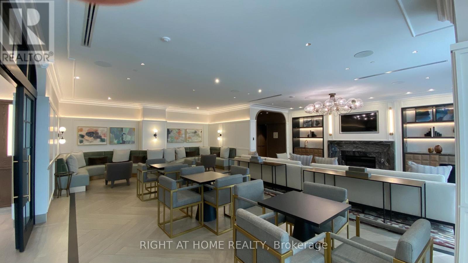 2901 - 30 Inn On The Park Drive, Toronto, Ontario  M3C 0P7 - Photo 11 - C12522988