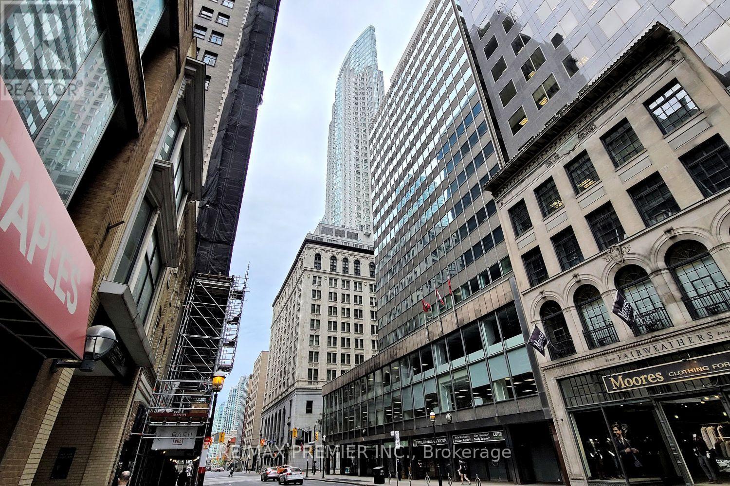 2212 - 1 King Street W, Toronto, Ontario  M5H 1A1 - Photo 19 - C12522992