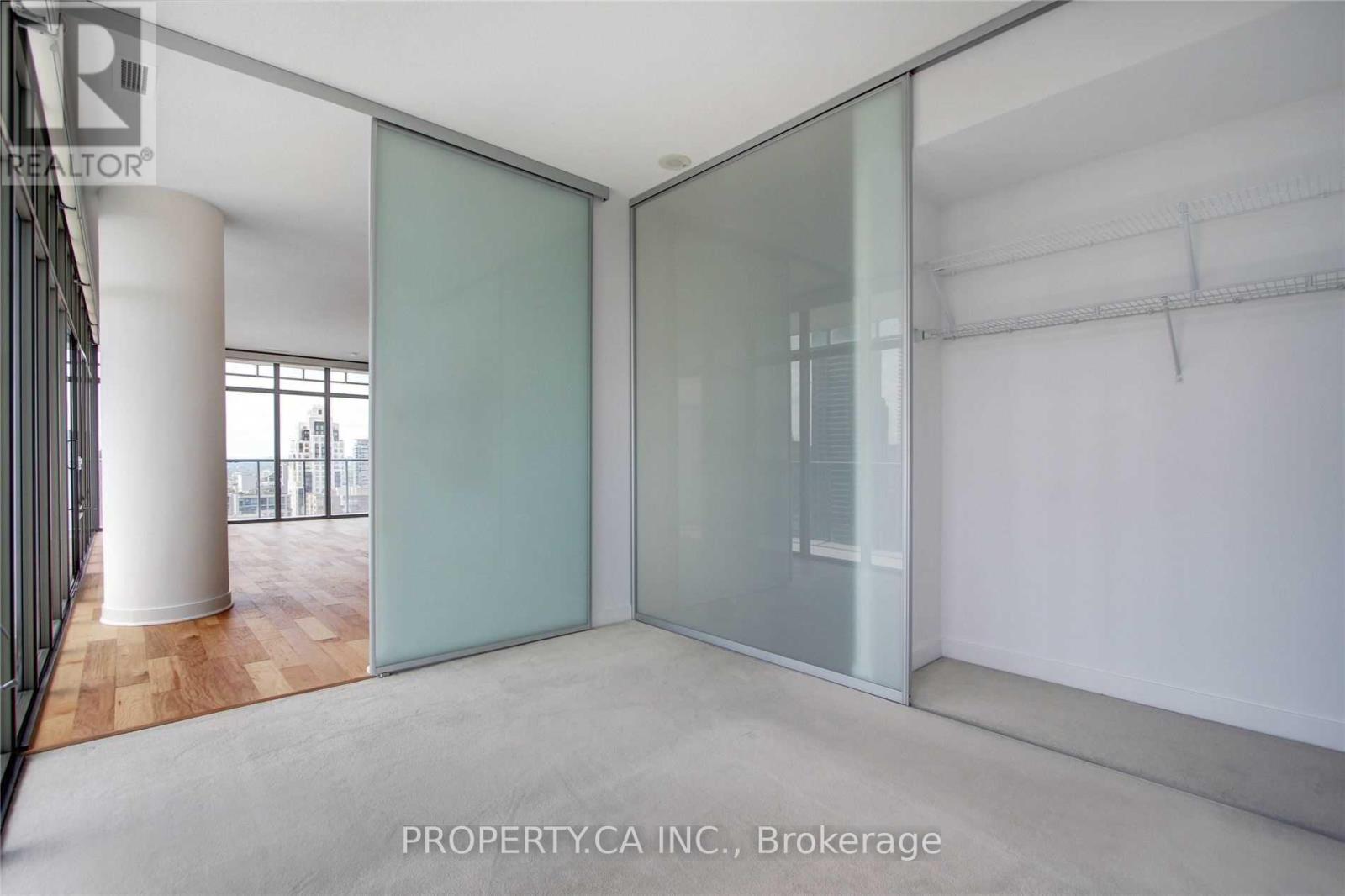 2704 - 33 Charles Street E, Toronto, Ontario  M4Y 0A2 - Photo 12 - C12523010