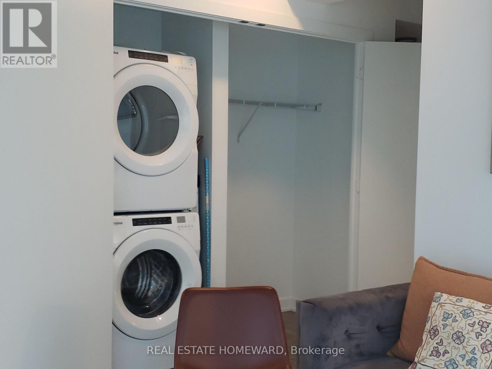 2903 - 327 King Street W, Toronto, Ontario  M5V 0W7 - Photo 18 - C12523080