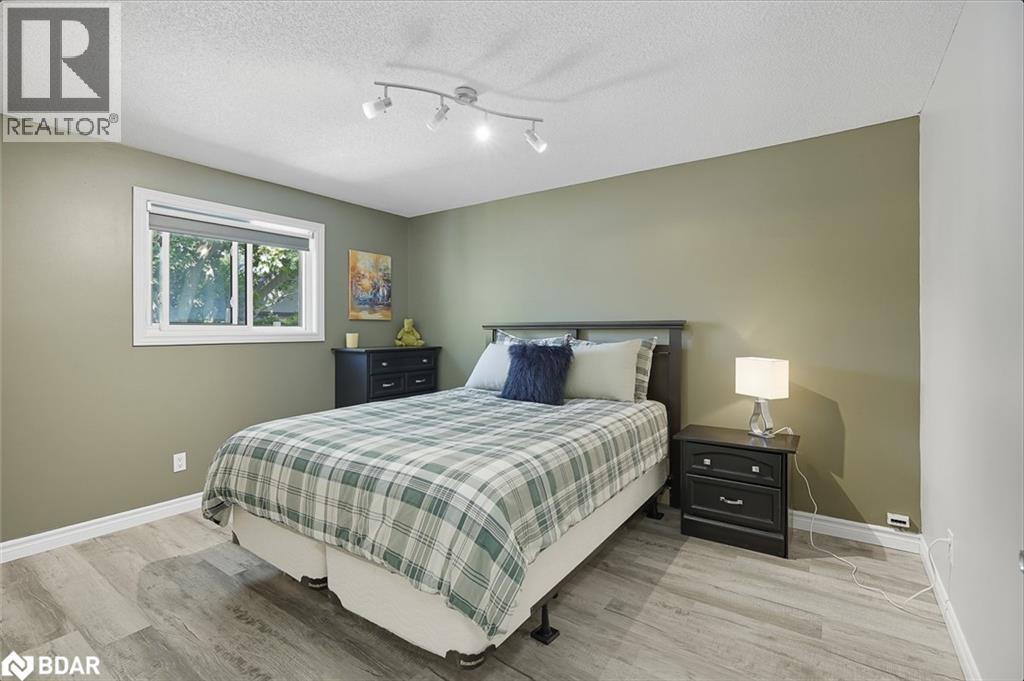 286 Tagge Crescent, Kitchener, Ontario  N2K 3R7 - Photo 9 - 40775370