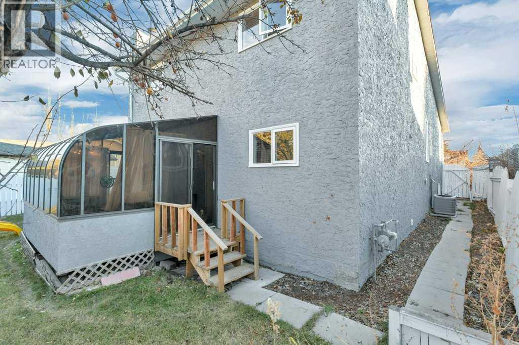 96 Dawson Street, Red Deer, Alberta  T4R 1V9 - Photo 45 - A2269613