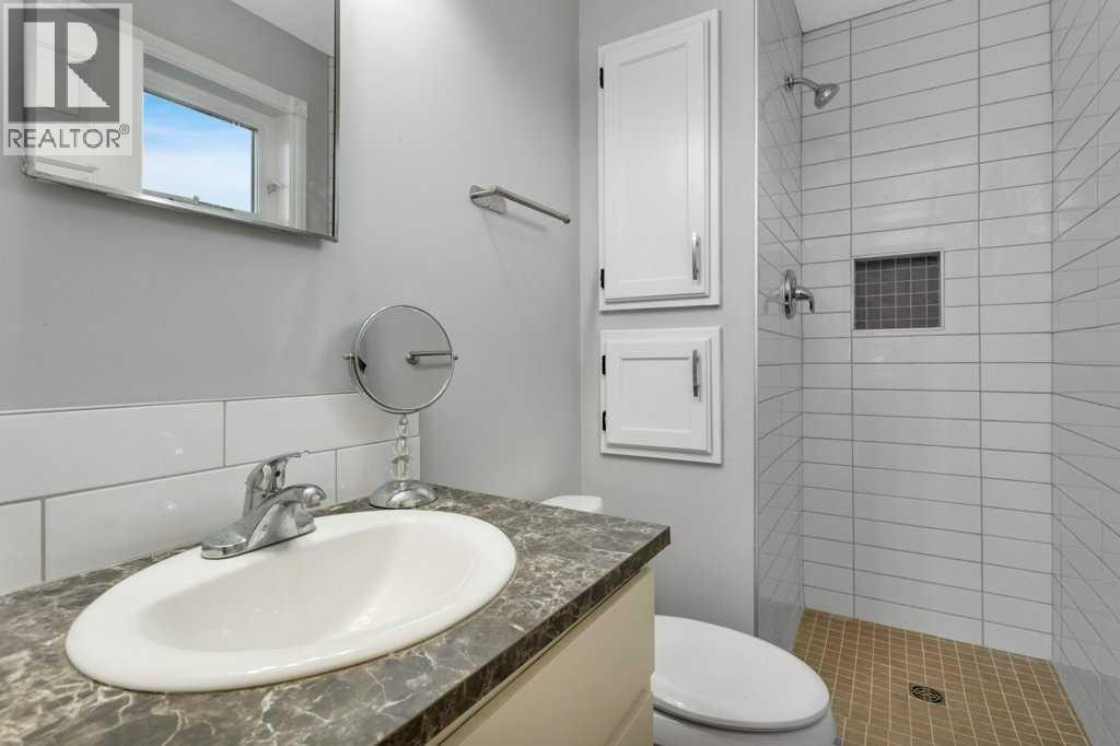 96 Dawson Street, Red Deer, Alberta  T4R 1V9 - Photo 22 - A2269613