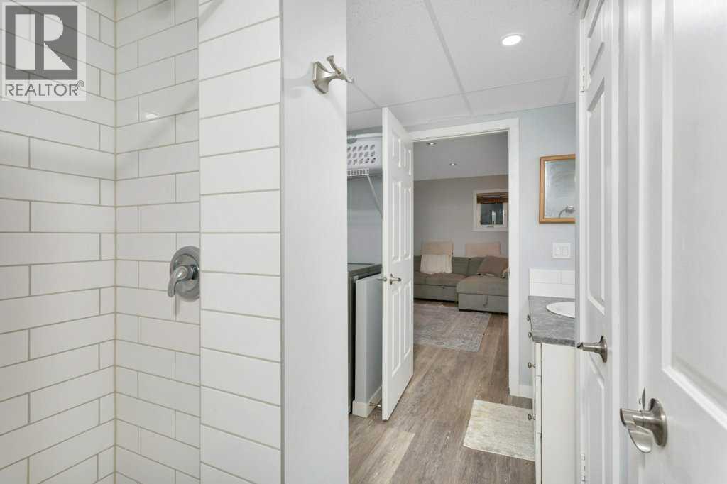 96 Dawson Street, Red Deer, Alberta  T4R 1V9 - Photo 35 - A2269613