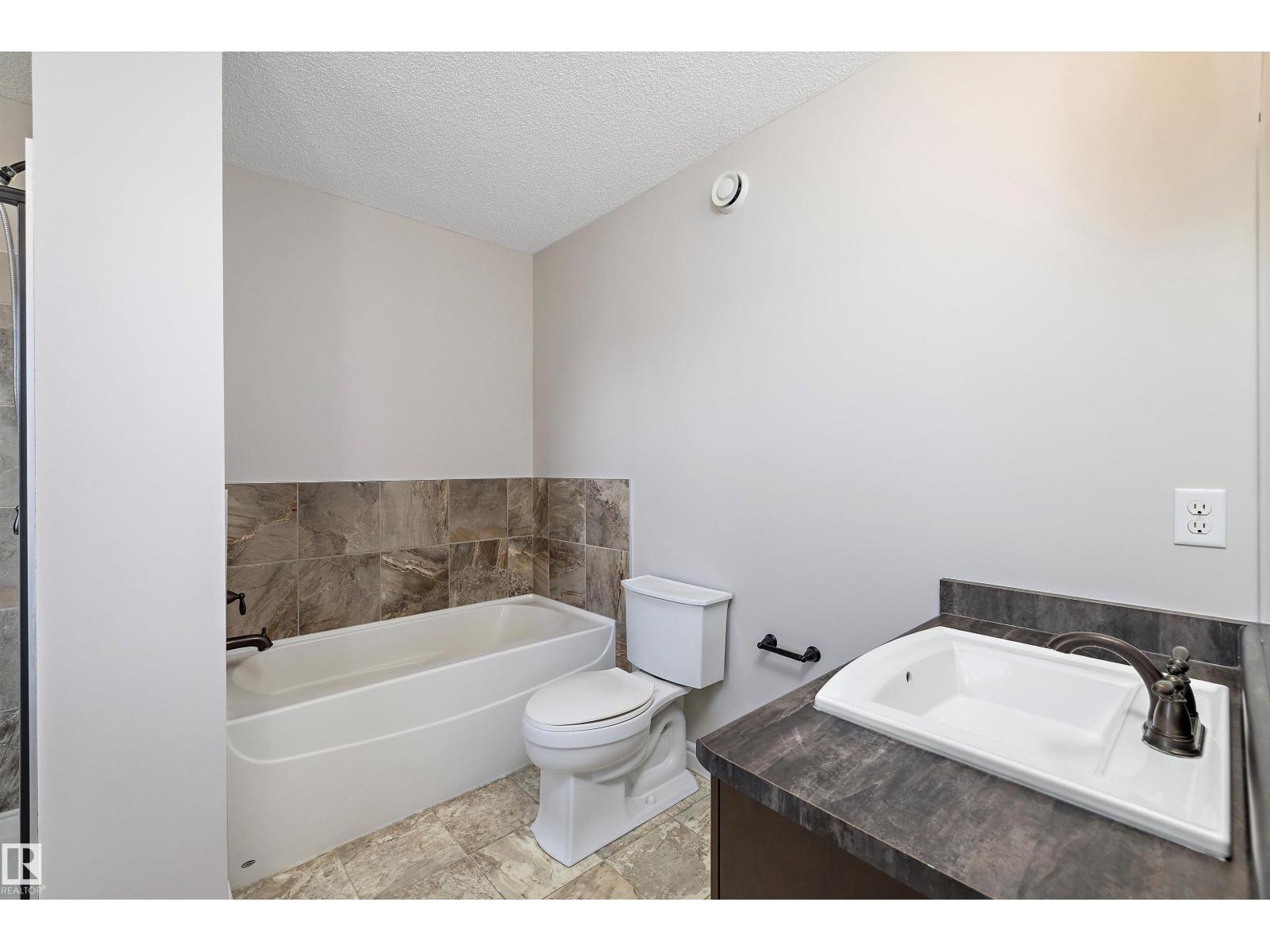 1104 161 St Sw, Edmonton, Alberta  T6W 2H6 - Photo 39 - E4459536