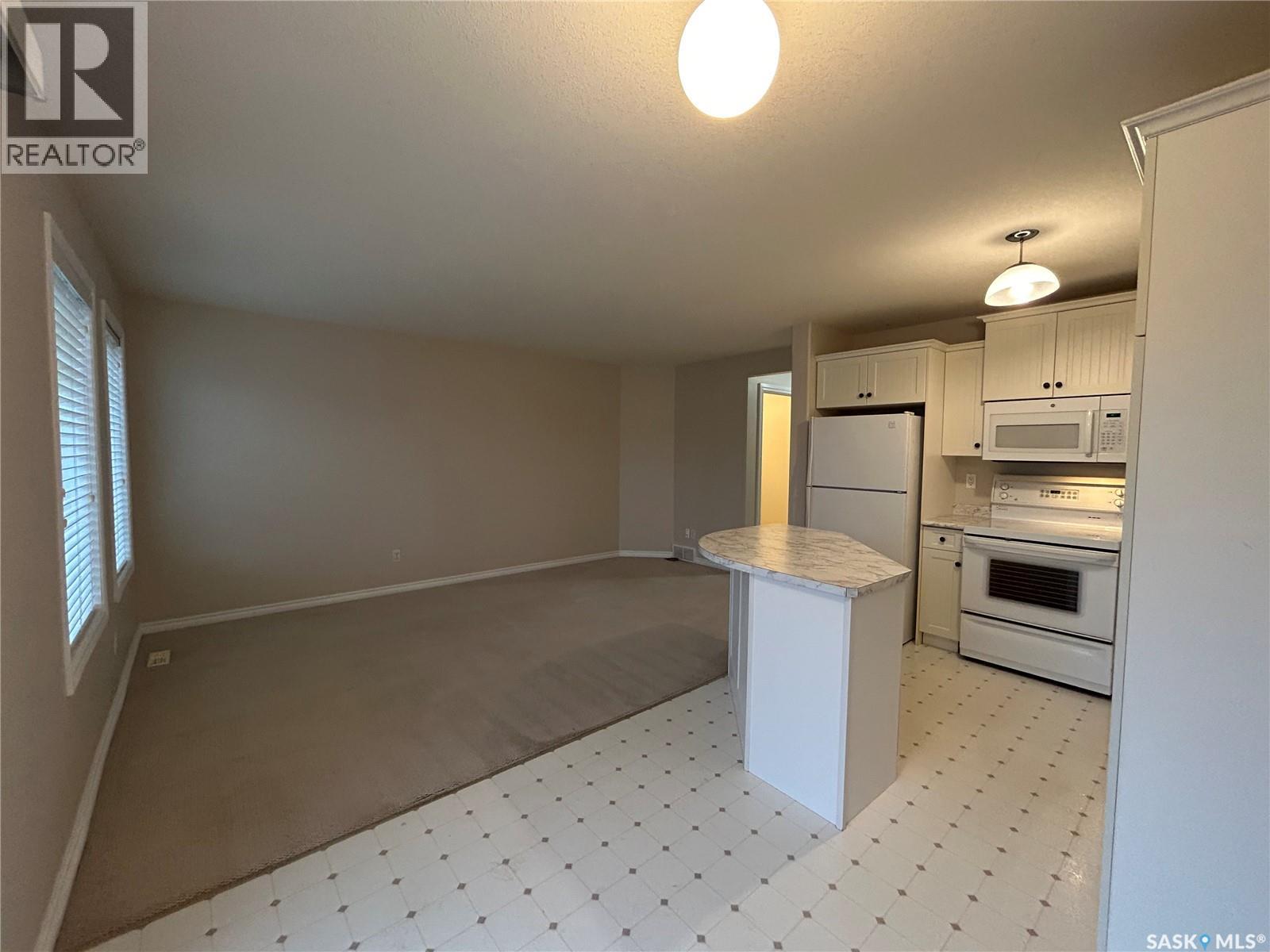 42 127 Banyan Crescent, Saskatoon, Saskatchewan  S7V 1G5 - Photo 11 - SK023626