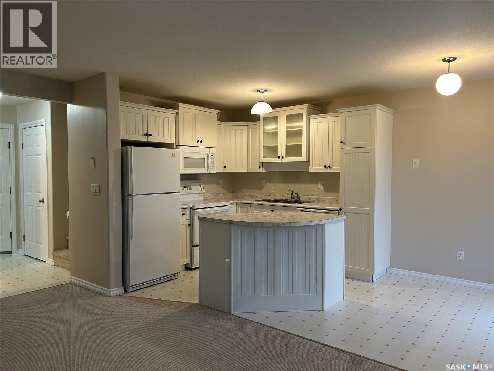 42 127 Banyan Crescent, Saskatoon, Saskatchewan  S7V 1G5 - Photo 9 - SK023626