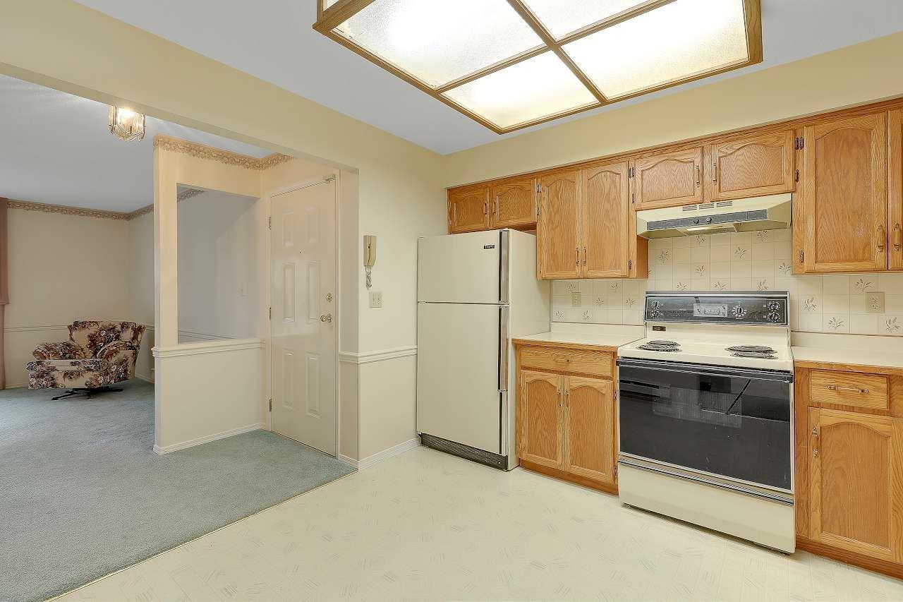 3 33123 George Ferguson Way, Abbotsford, British Columbia  V2S 2L6 - Photo 6 - R3065483