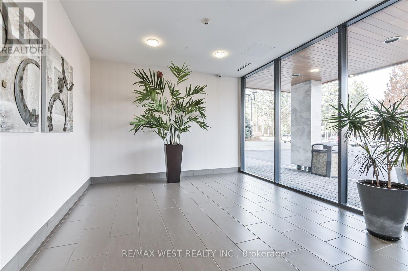 206 - 4700 Highway 7 Avenue, Vaughan, Ontario  L4L 0B4 - Photo 15 - N12426672