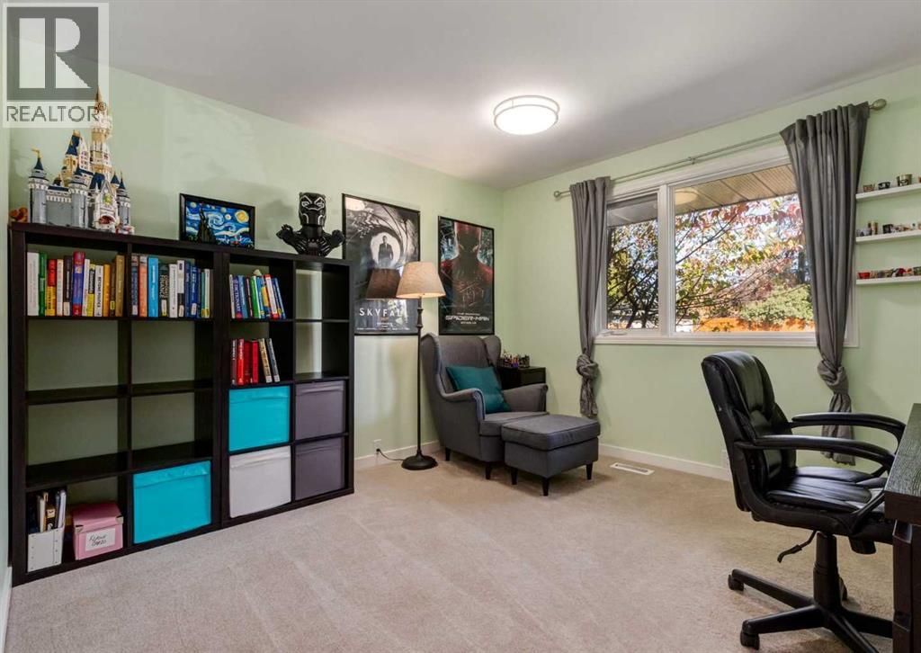 927 124 Avenue Sw, Calgary, Alberta  T2W 1T2 - Photo 16 - A2263101